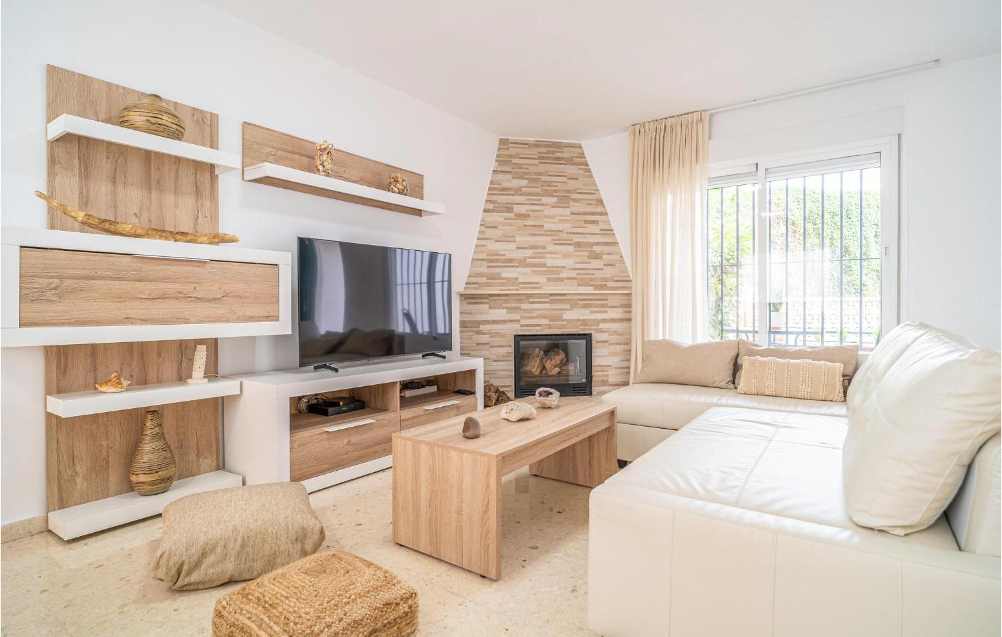 Nice Home In Velez-Malaga With Wifi Εξωτερικό φωτογραφία